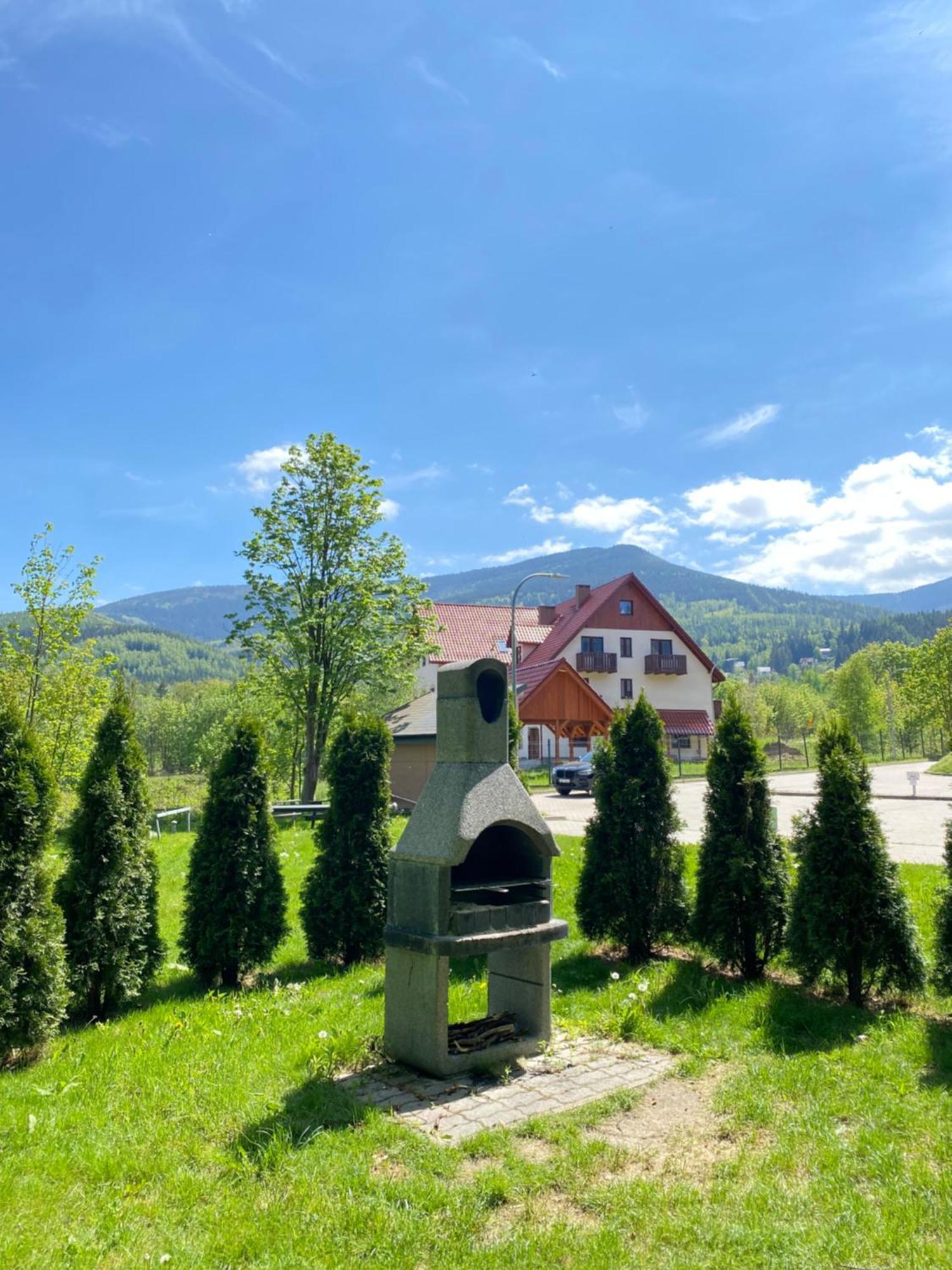 Wonder Home - Apartamenty W Malowniczej Okolicy, Z Balkonami I Widokiem Na Gory Karpacz Luaran gambar