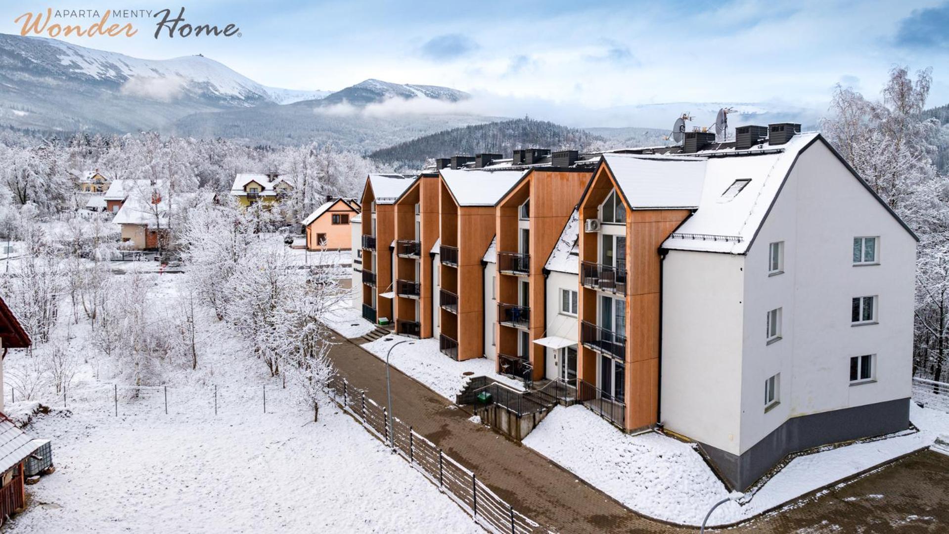 Wonder Home - Apartamenty W Malowniczej Okolicy, Z Balkonami I Widokiem Na Gory Karpacz Luaran gambar